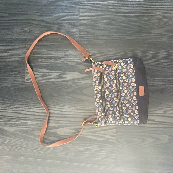 🍍FOSSIL CROSSBODY🍍F-1 - Picture 1 of 5